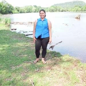 Meet your Posher, Tomasa